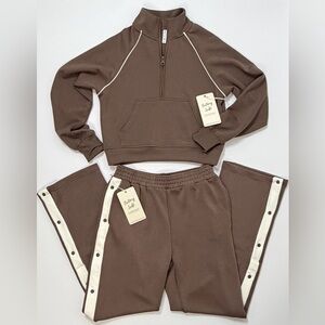 Love Tree Boutique 2-Piece Lounge / Athleisure Set – Size M